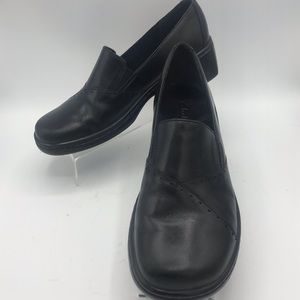 Clarks Loafers Black size 7.5